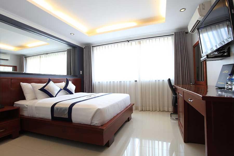 הו צ'י מין סיטי Opera Hotel מראה חיצוני תמונה